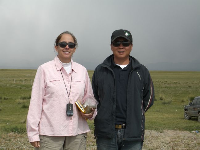  2006:09:09 03:12:05   Haergai Ridge 2 - Rigsby and Du Xialong - photo 2.jpg